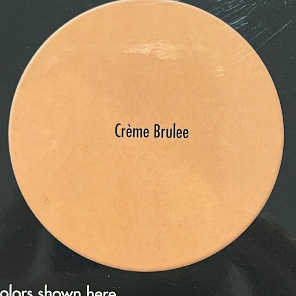 L'Bri Perfect Finish Dual Action Compact Powder Foundation - Creme Brulee 63-RIB - Picture 3 of 4